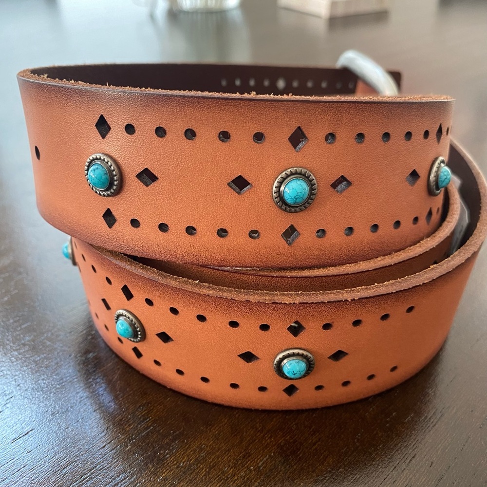 Lucky Brand women’s belt; new with tags. Size XL. Originally priced $69.50